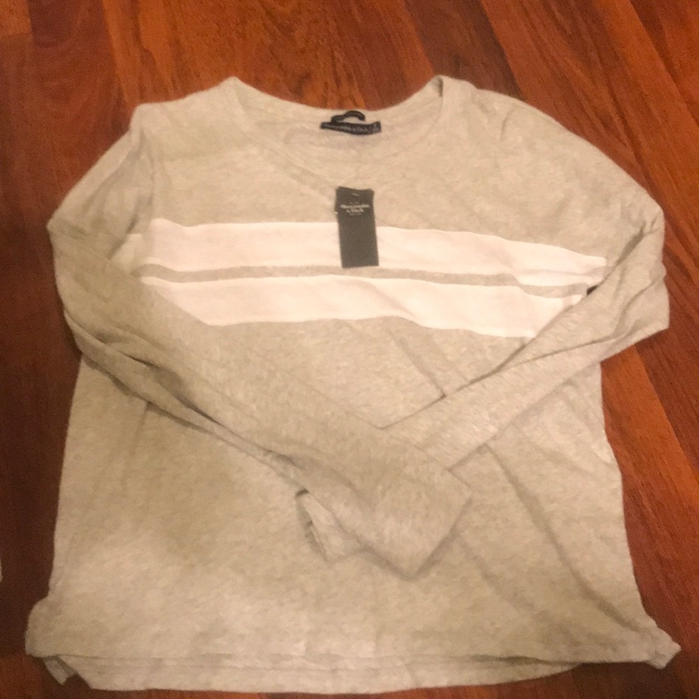 BNWT grey long sleeve